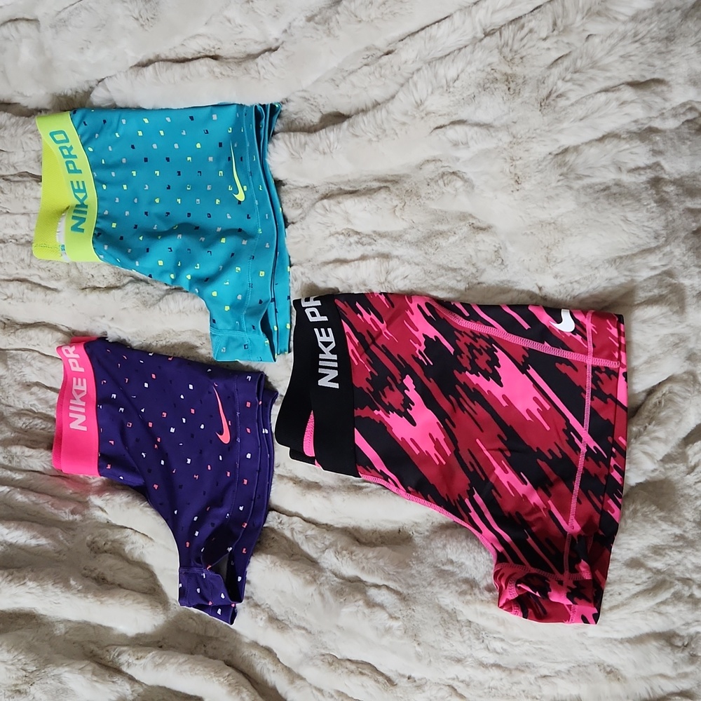 Nike compression shorts